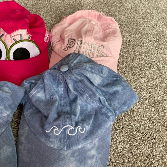 Lot of 5 hats some Pink - Picture 2 of 3